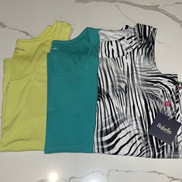 Tops - Three Tanks Size Small
